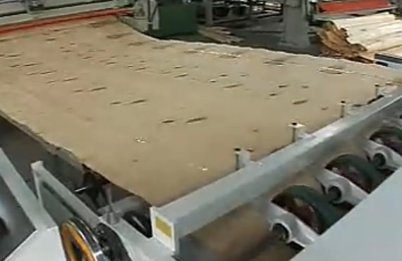 胶合板生产